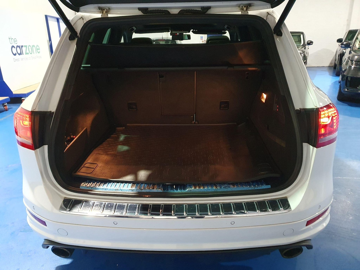 Used Volkswagen Touareg for sale - 77538550: Photo 16