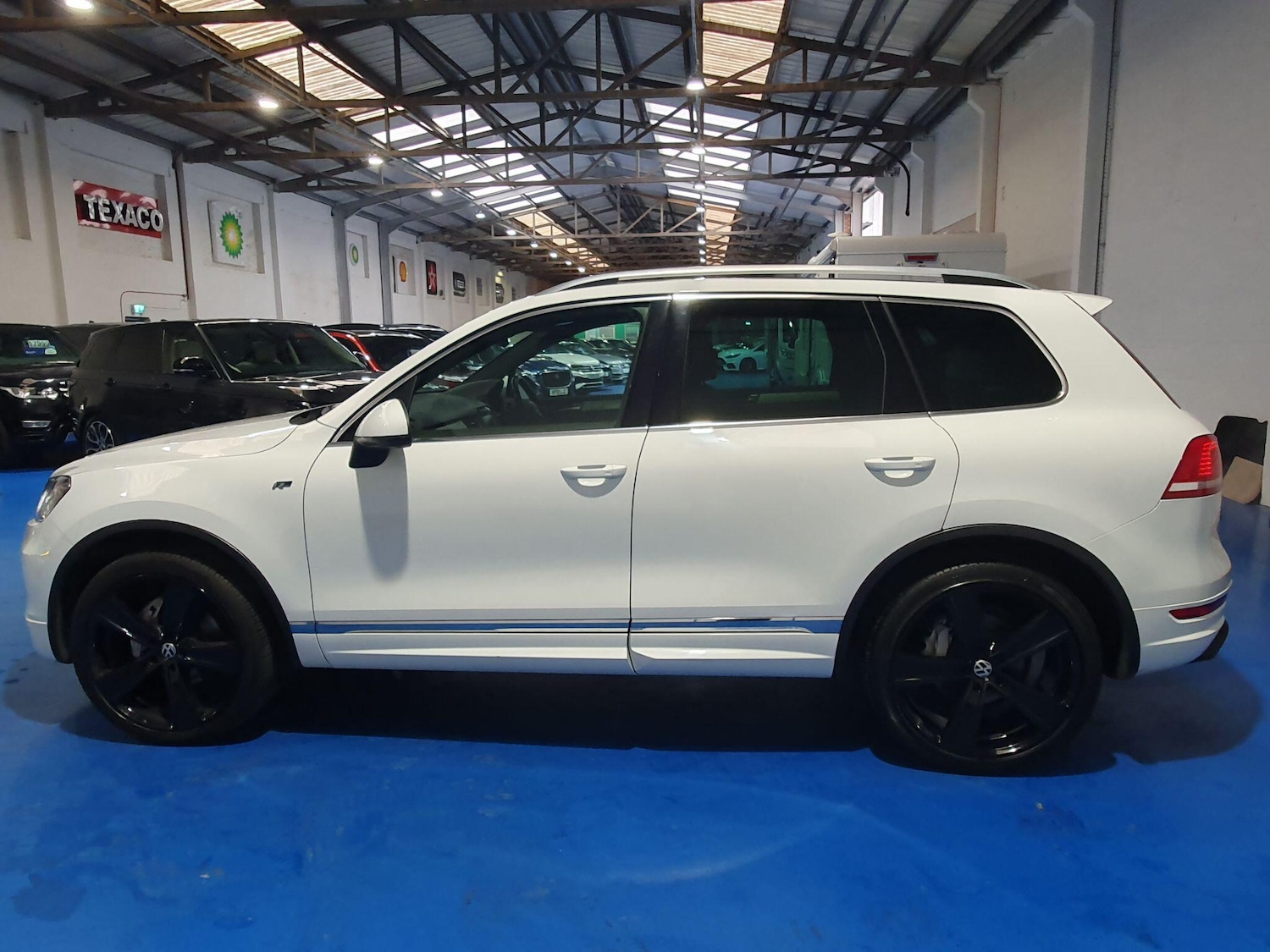 Used Volkswagen Touareg for sale - 77538550: Photo 6