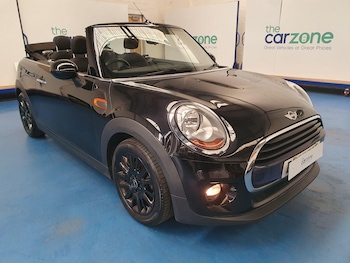 Used MINI Convertible 2017 for sale - 79181761: Photo