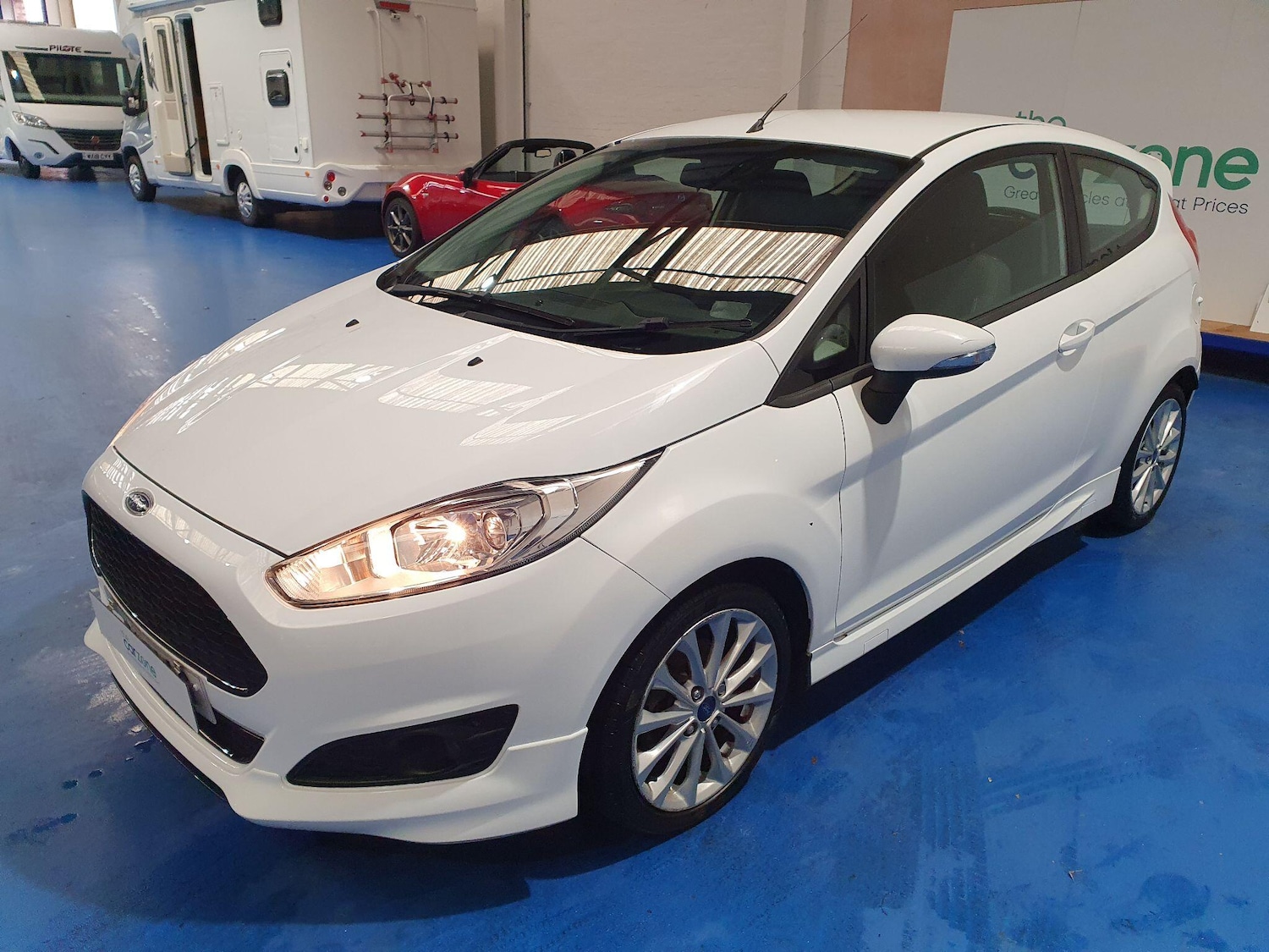 Used Ford Fiesta 2013 for sale - 76765198: Photo 9