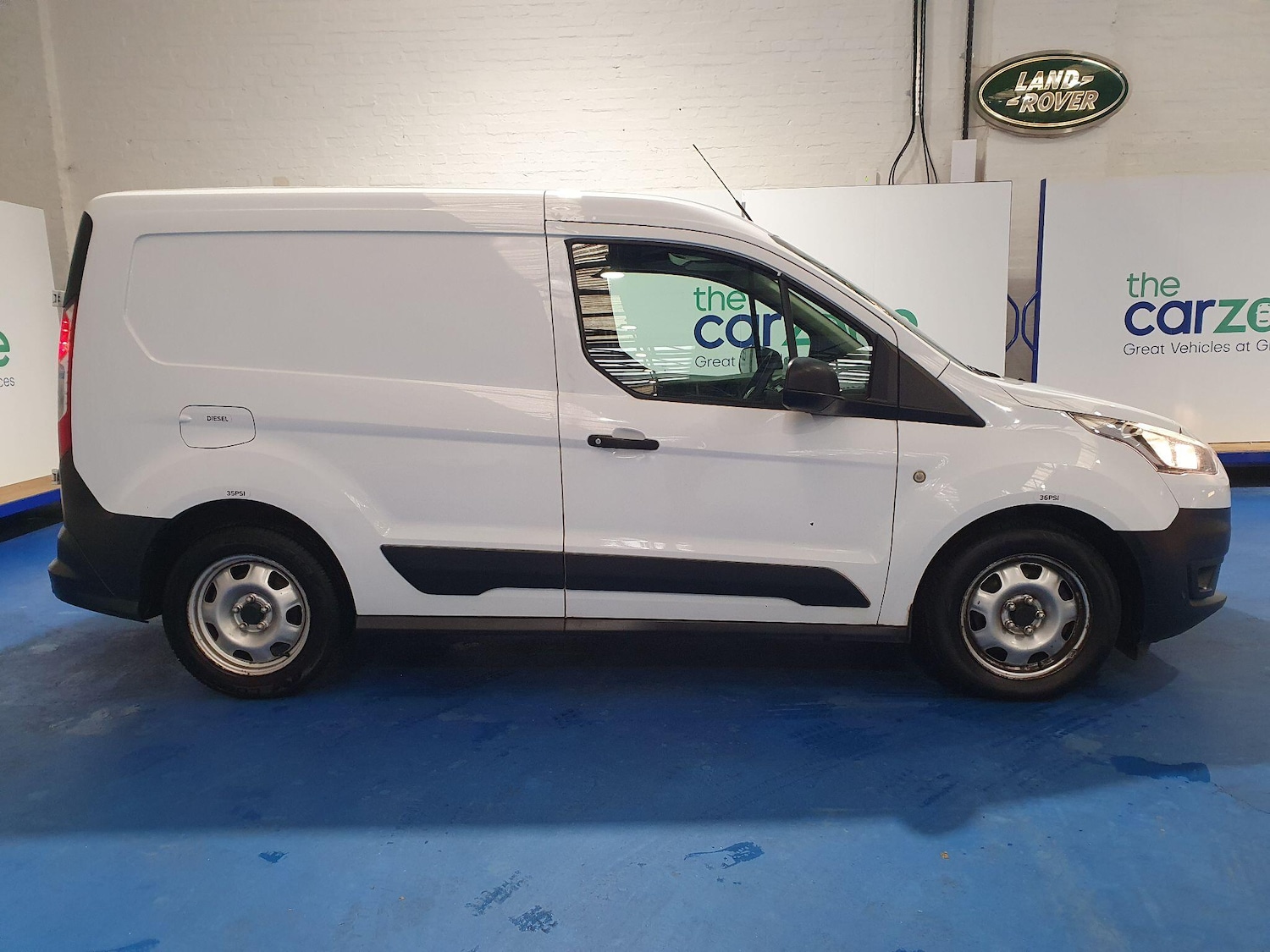Used Ford Transit Connect 2020 for sale - 77376498: Photo 2