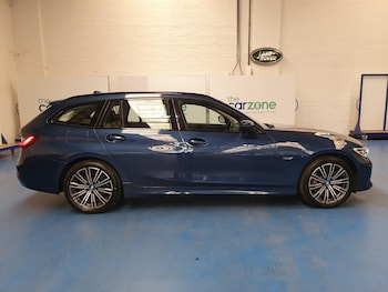 Used BMW 3 Series 2021 for sale - 78822135: Photo