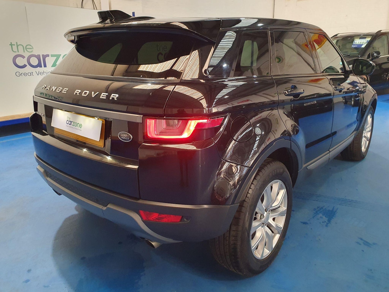 Used Land Rover Range Rover Evoque 2016 for sale - 77057413: Photo 3