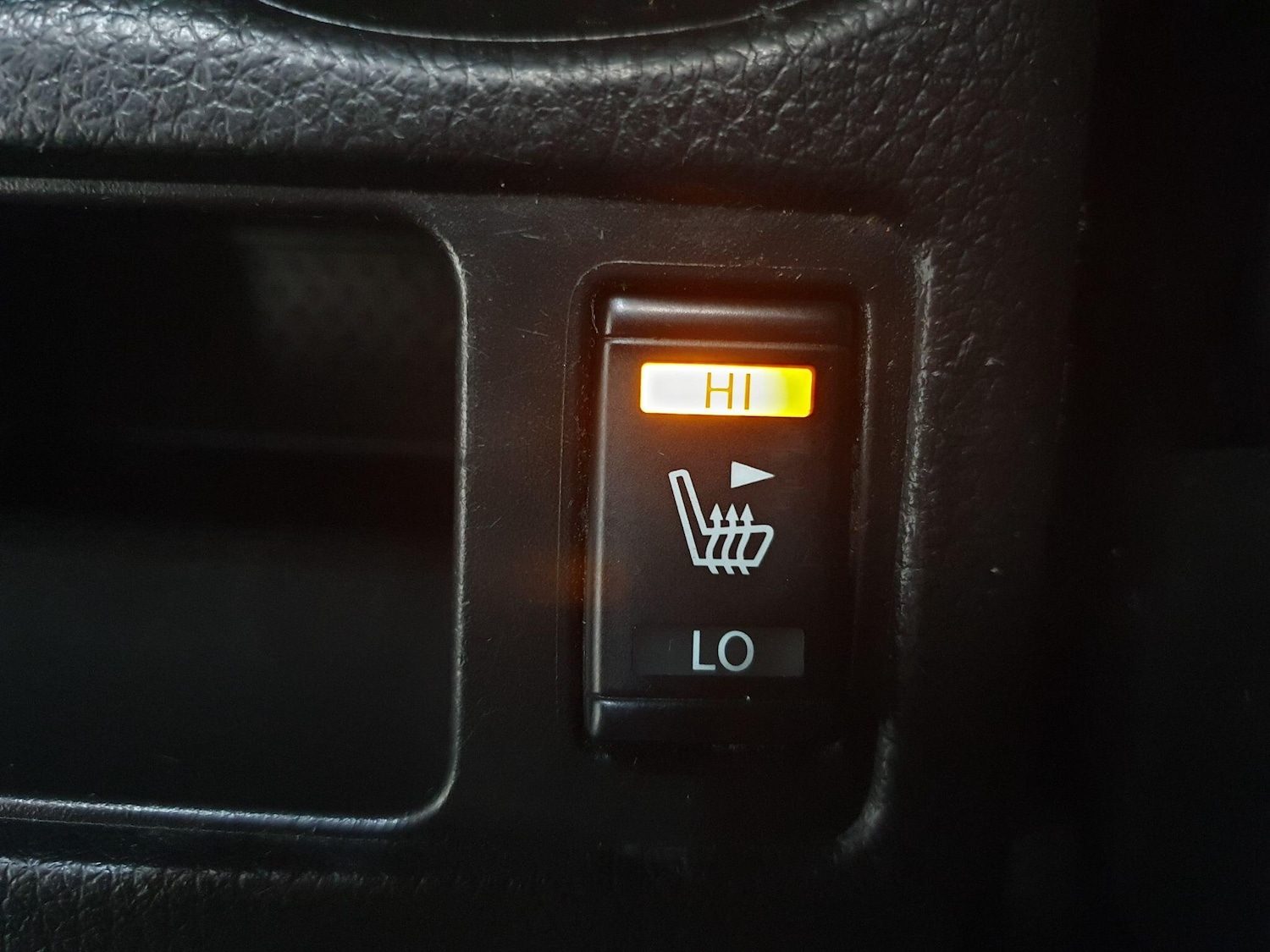 Used Nissan X-Trail 2016 for sale - 77768198: Photo 12