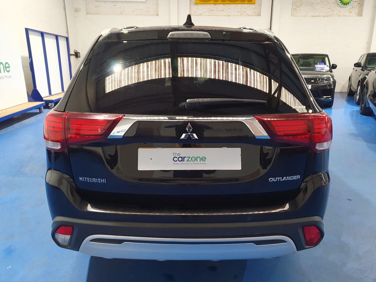 Used Mitsubishi Outlander 2018 for sale - 77109708: Photo 4