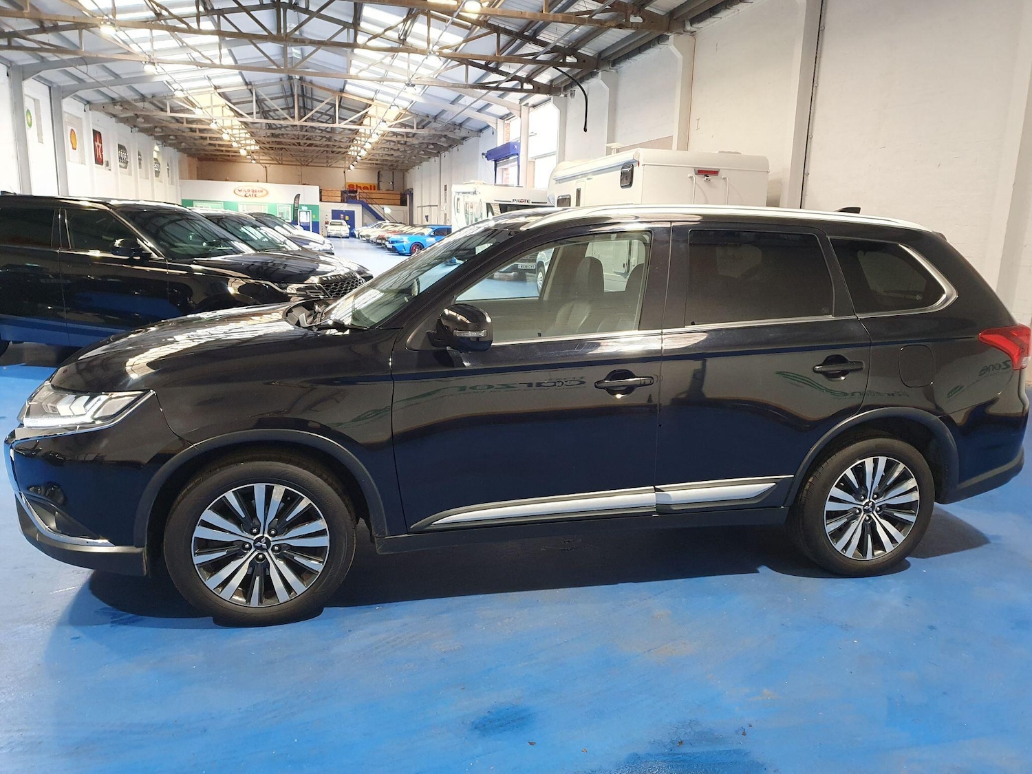 Used Mitsubishi Outlander 2018 for sale - 77109708: Photo 9
