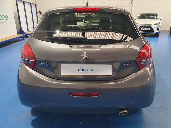 Used Peugeot 208 2019 for sale - 76227534: Photo 4