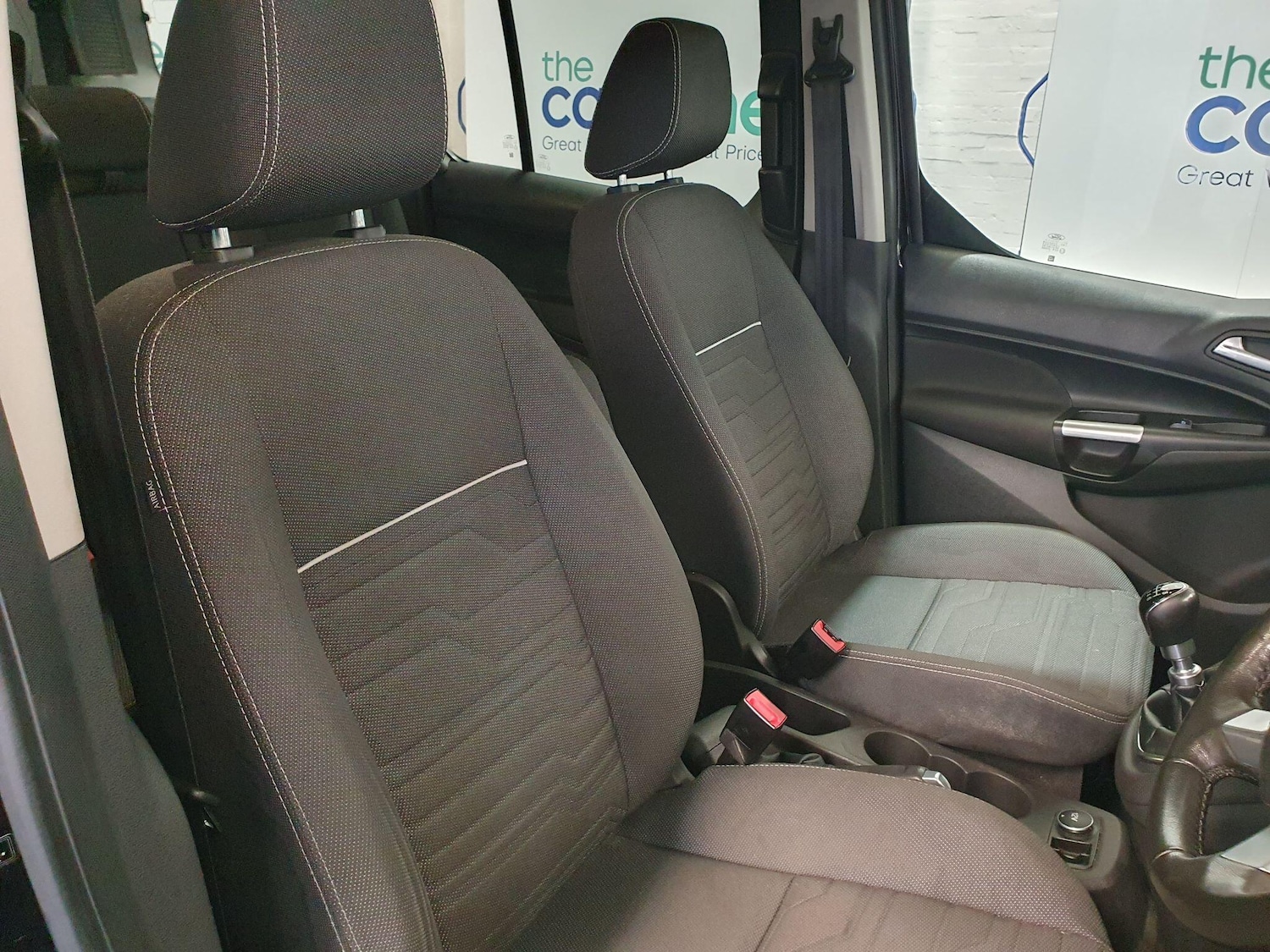 Used Ford Grand Tourneo Connect 2016 for sale - 77957542: Photo 9