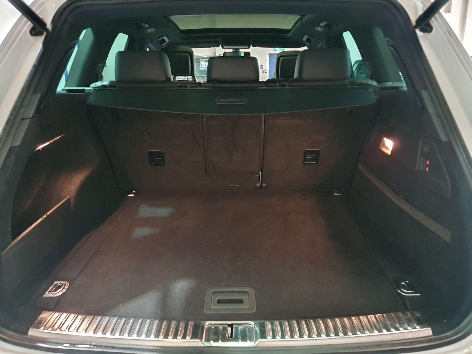 Used Volkswagen Touareg 2013 for sale - 77057173: Photo 17