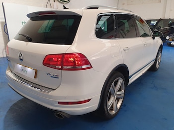 Used Volkswagen Touareg 2013 for sale - 77057173: Photo