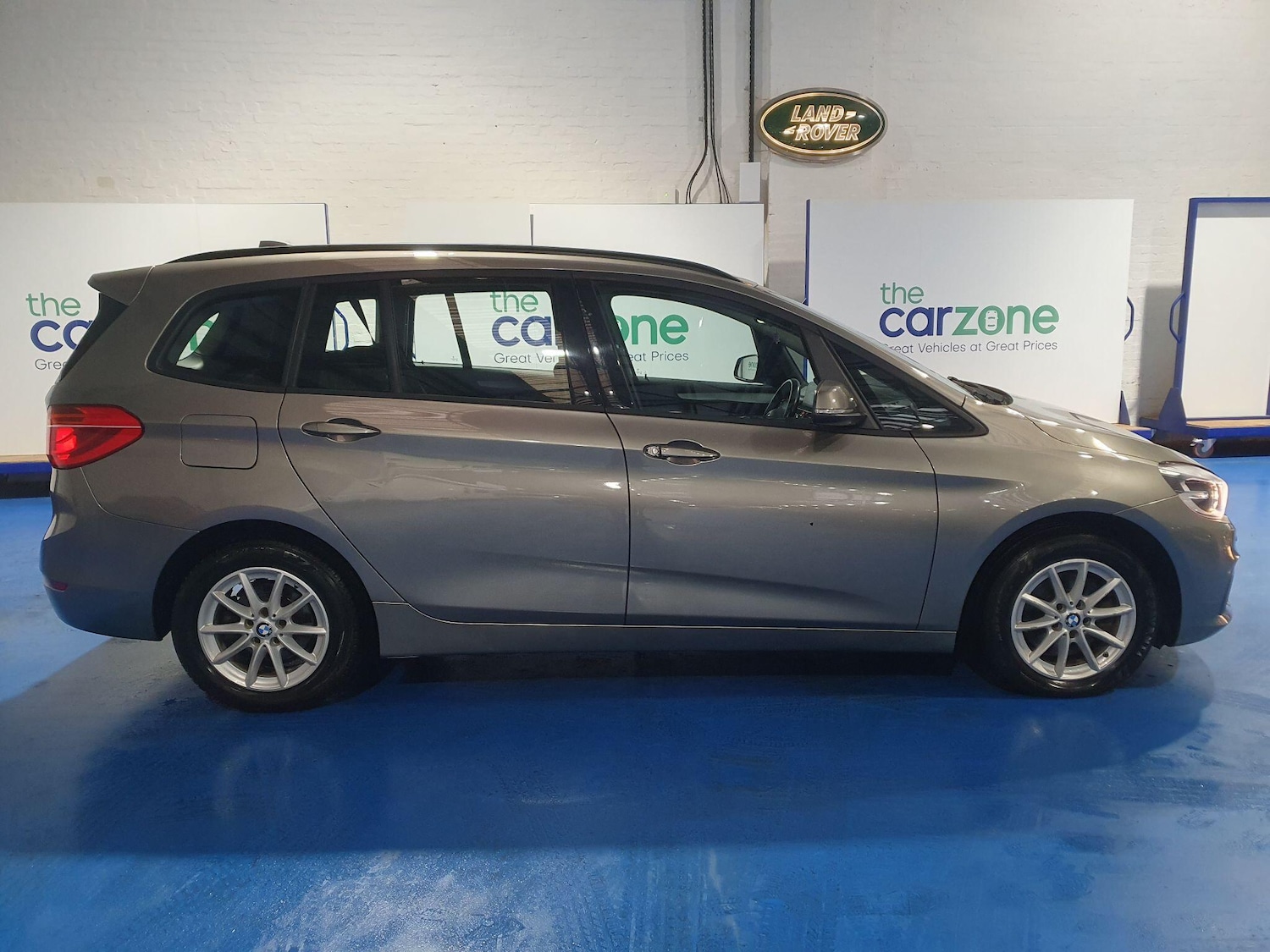 Used BMW 2 Series 2017 for sale - 77315185: Photo 2