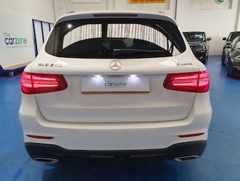Used Mercedes-Benz GLC 2019 for sale - 77825075: Photo