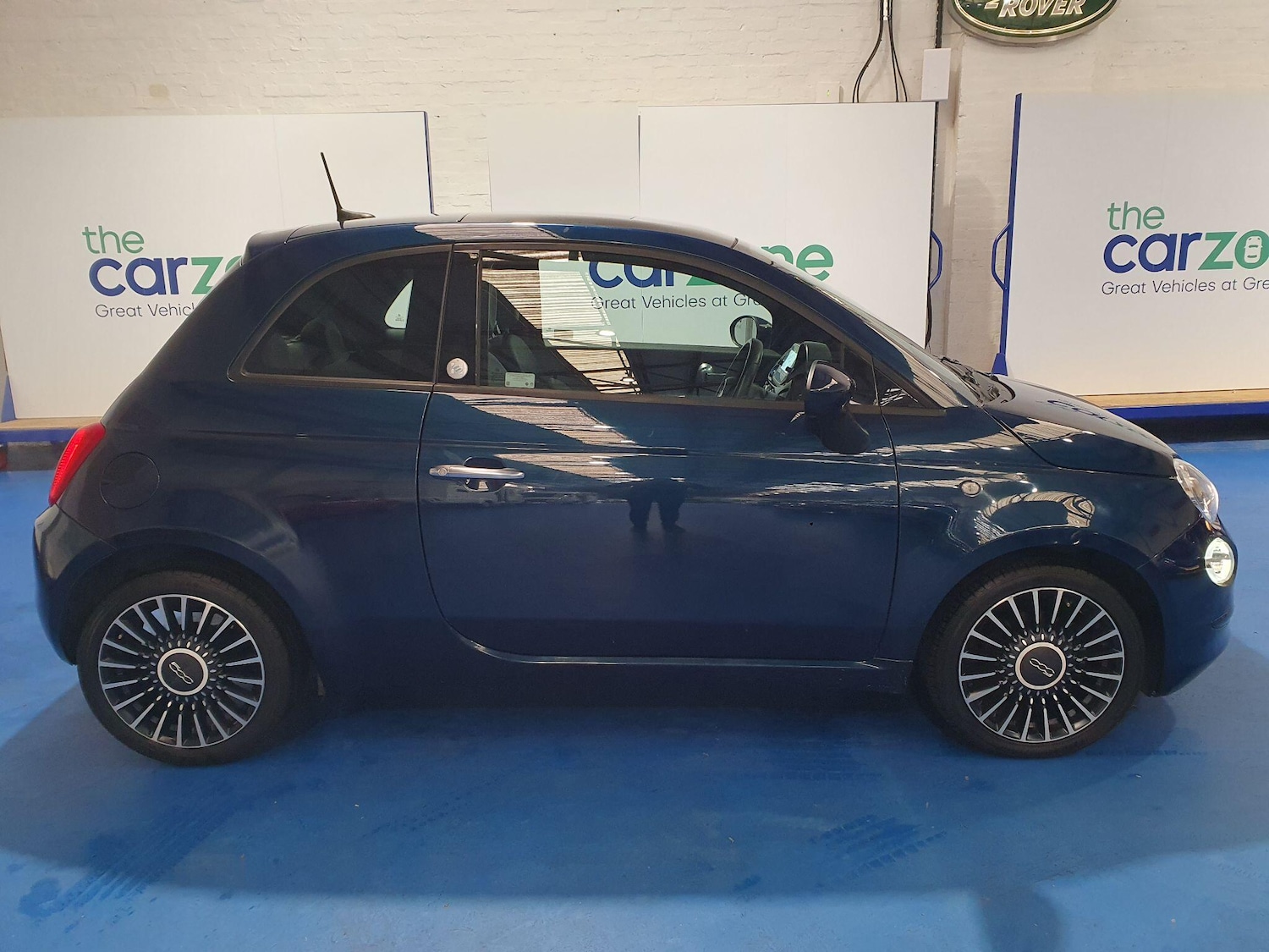 Used Fiat 500 2021 for sale - 76765328: Photo 2