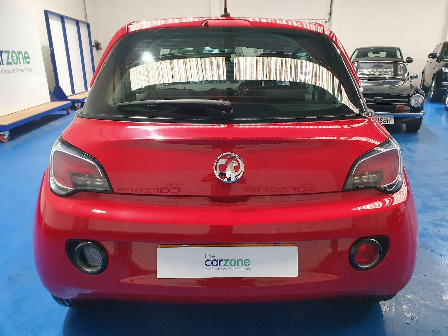 Used Vauxhall ADAM 2015 for sale - 76990539: Photo 4
