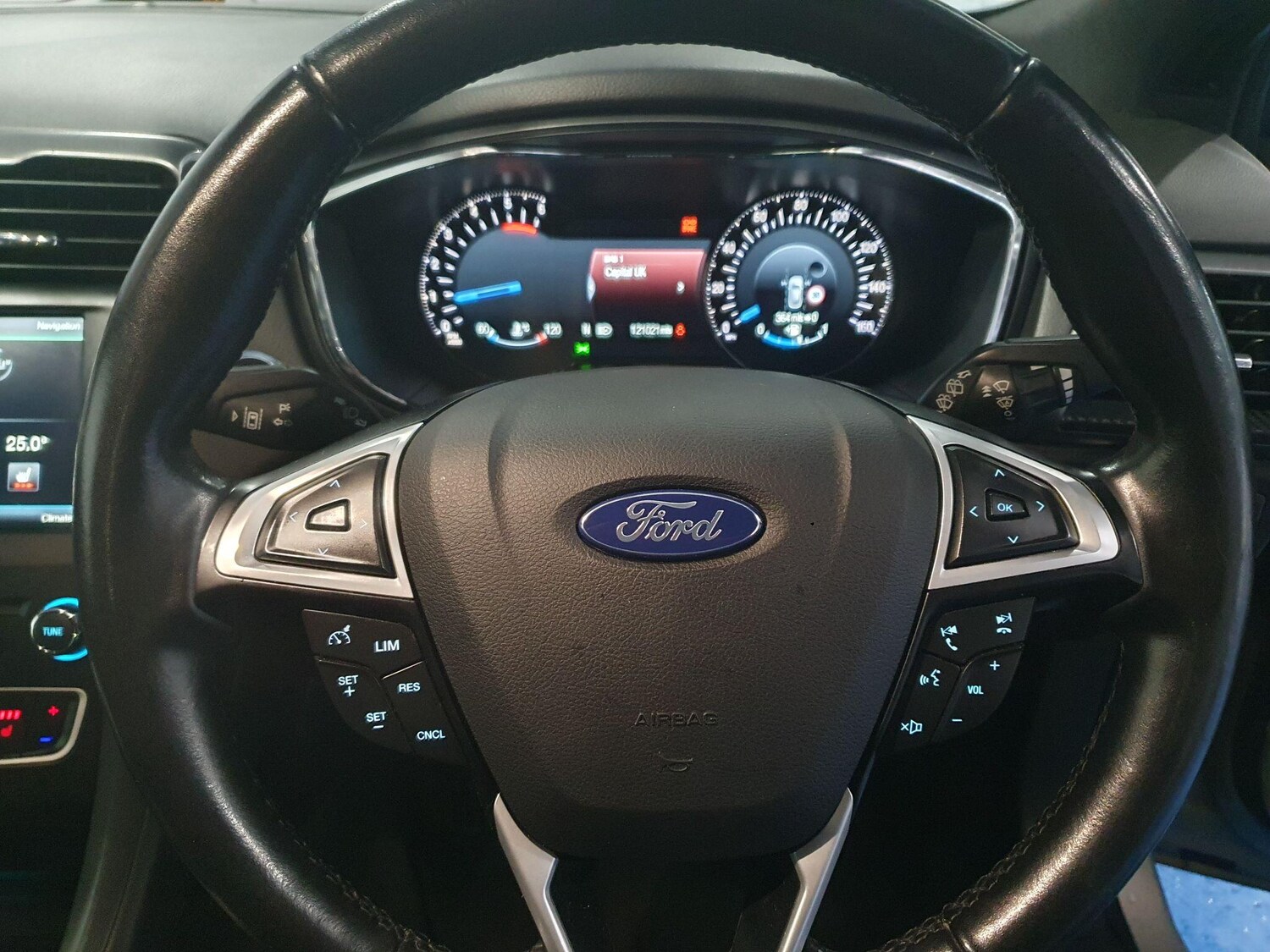 Used Ford Mondeo 2015 for sale - 77468664: Photo 13