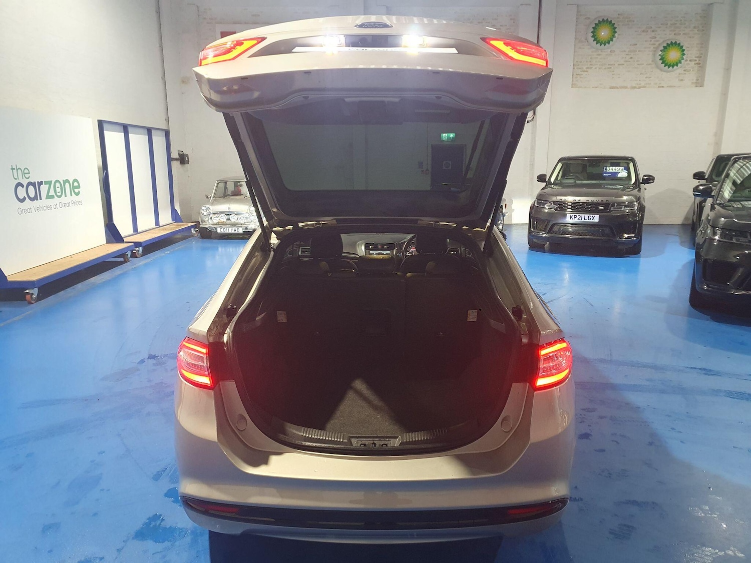 Used Ford Mondeo 2015 for sale - 77468664: Photo 5