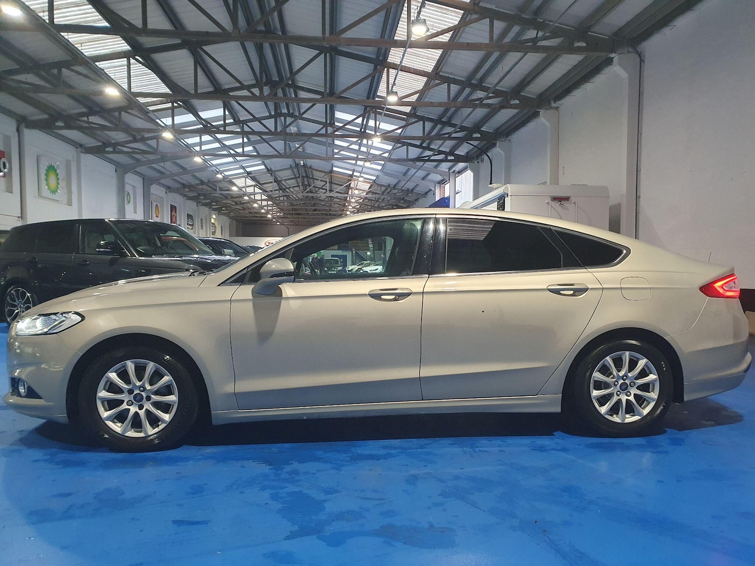 Used Ford Mondeo 2015 for sale - 77468664: Photo 8