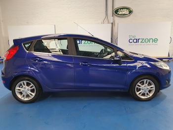 Used Ford Fiesta 2015 for sale - 76042386: Photo 2