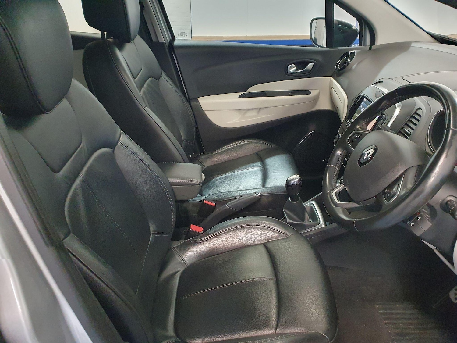 Used Renault Captur 2019 for sale - 77969669: Photo 9