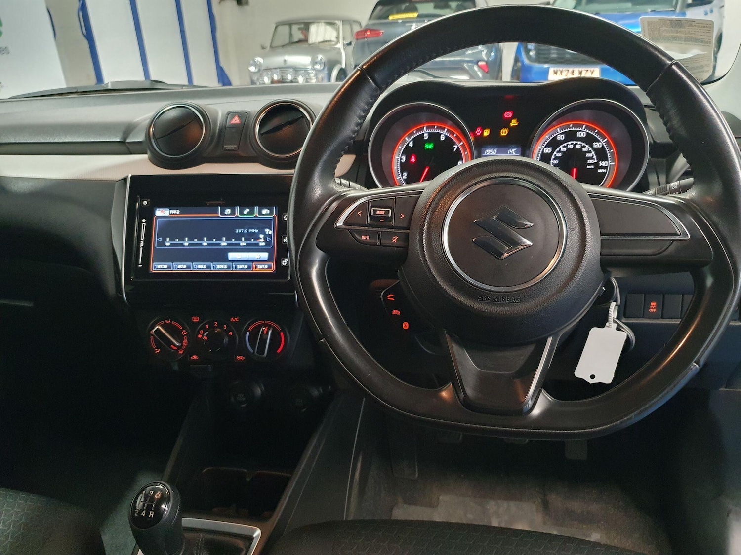 Used Suzuki Swift 2017 for sale - 76359855: Photo 10