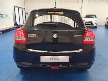 Used Suzuki Swift 2017 for sale - 76359855: Photo