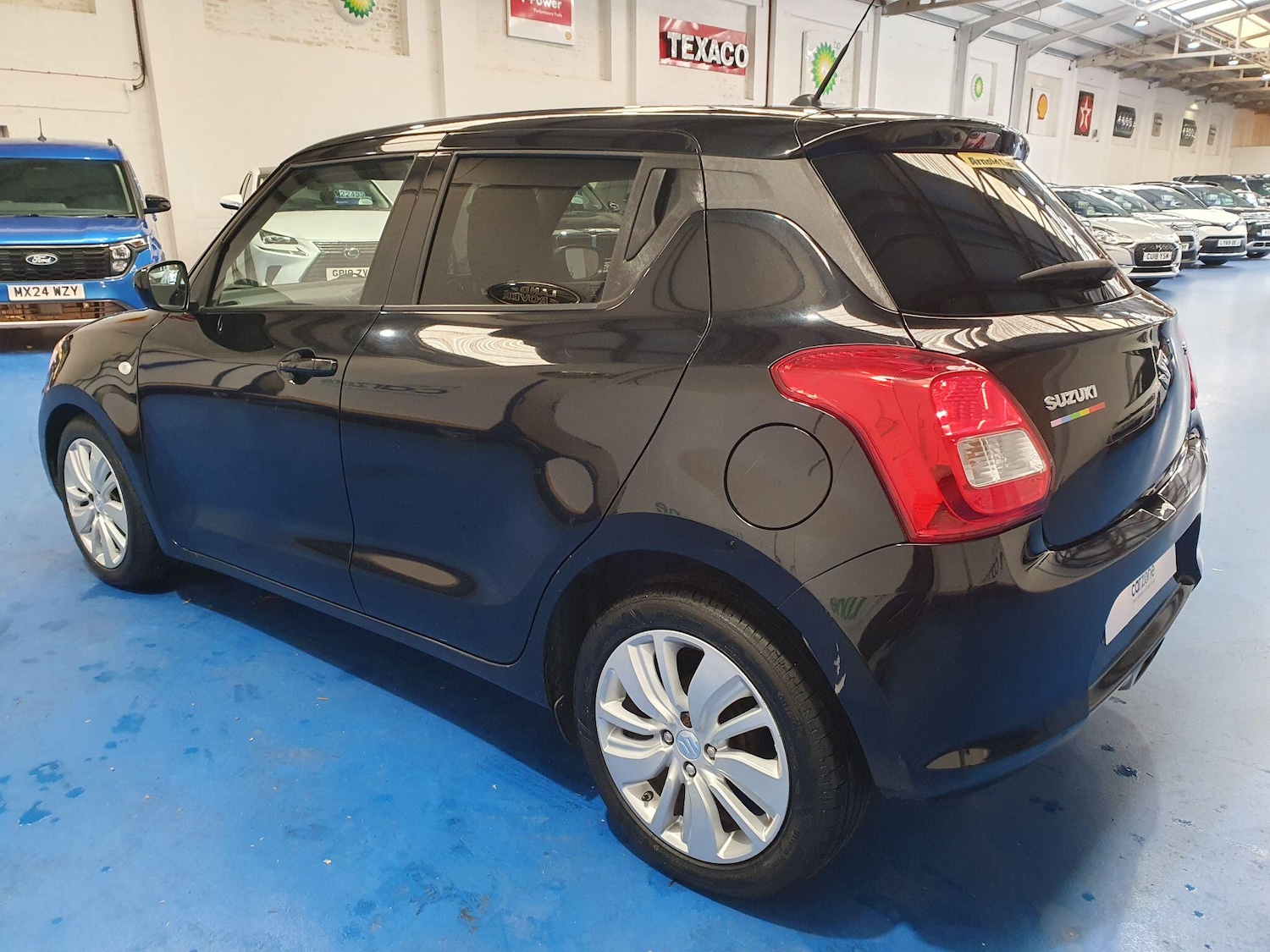 Used Suzuki Swift 2017 for sale - 76359855: Photo 5