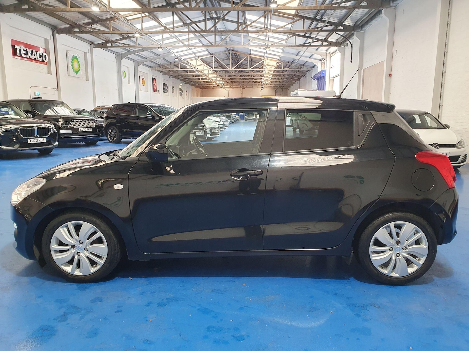 Used Suzuki Swift 2017 for sale - 76359855: Photo 6