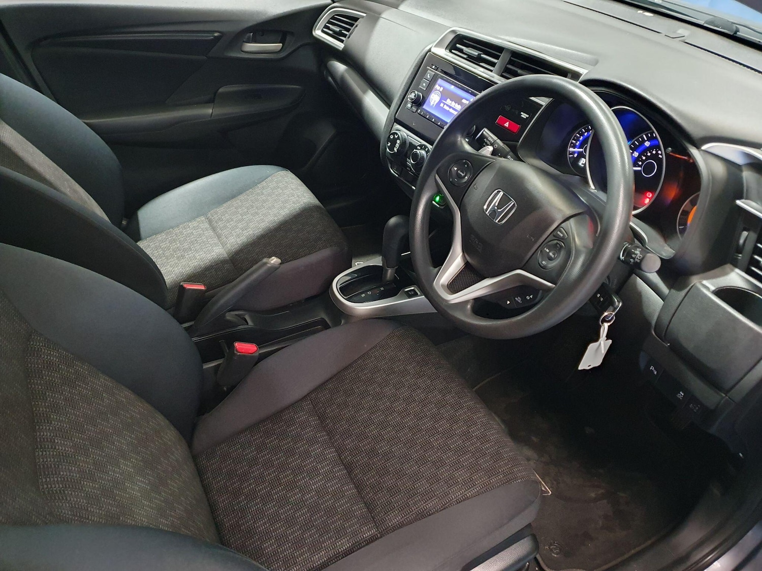 Used Honda Jazz 2017 for sale - 76781963: Photo 12