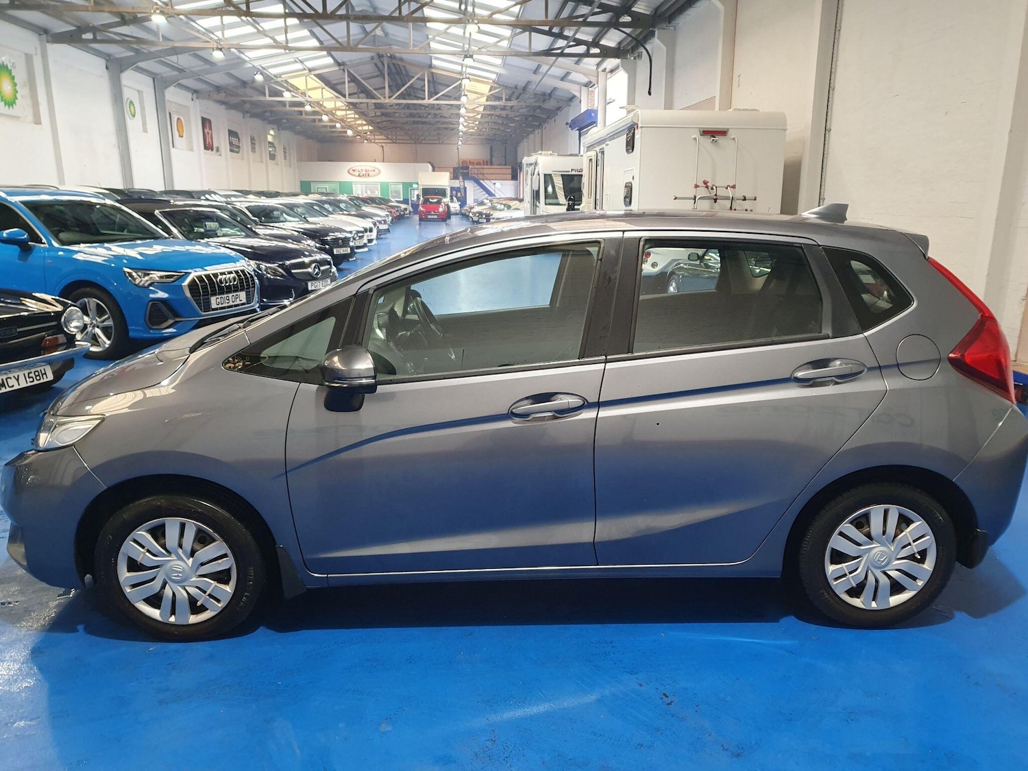 Used Honda Jazz 2017 for sale - 76781963: Photo 8