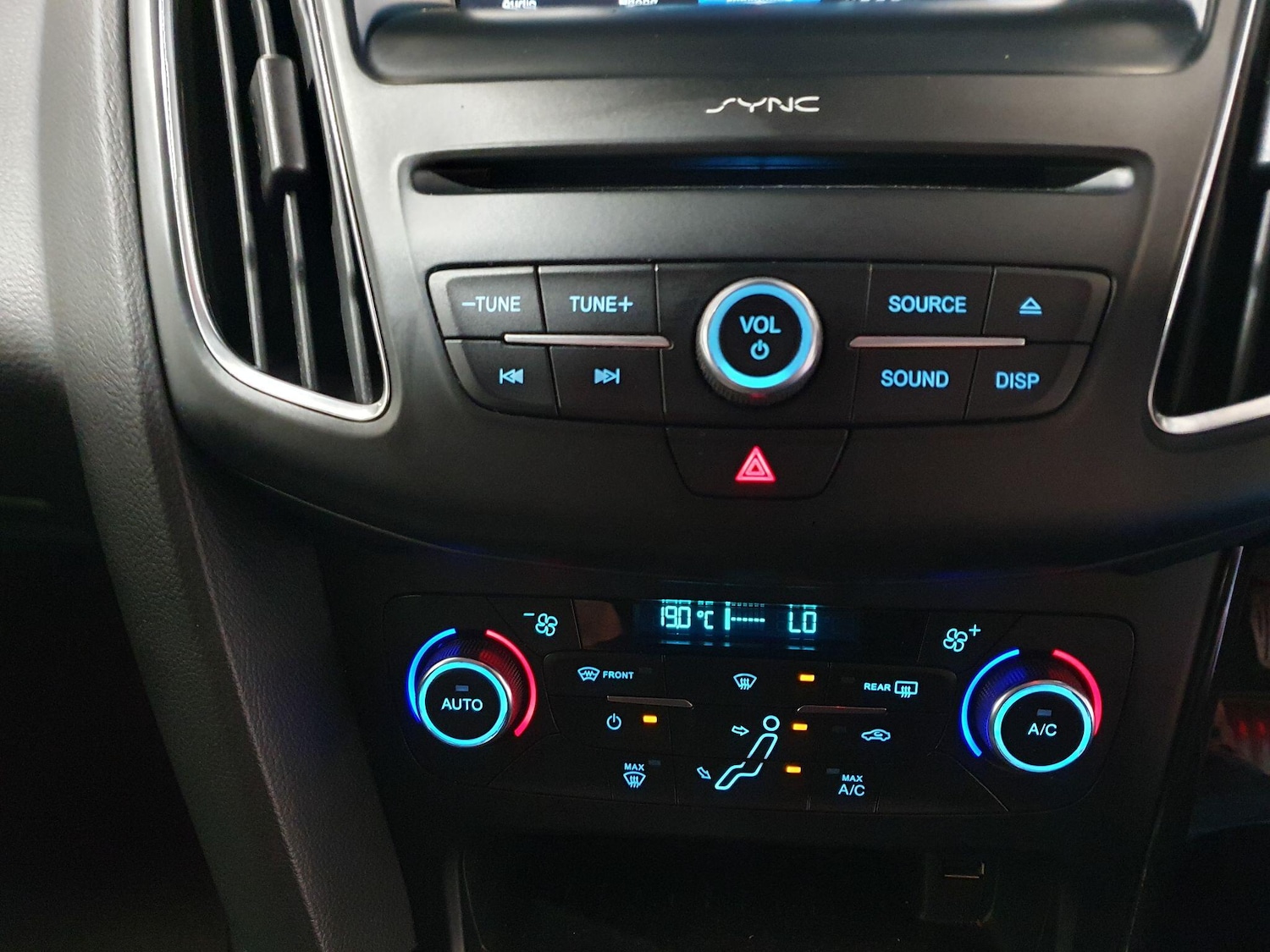 Used Ford Focus 2017 for sale - 78034032: Photo 14