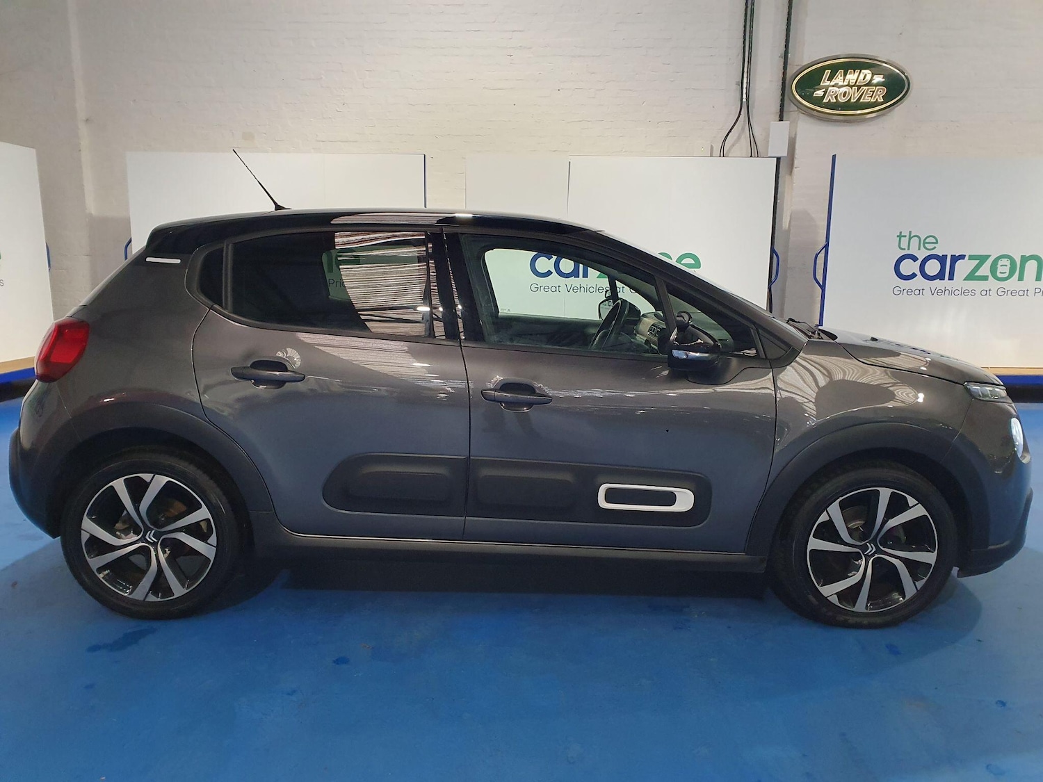 Used Citroen C3 2023 for sale - 76823474: Photo 2
