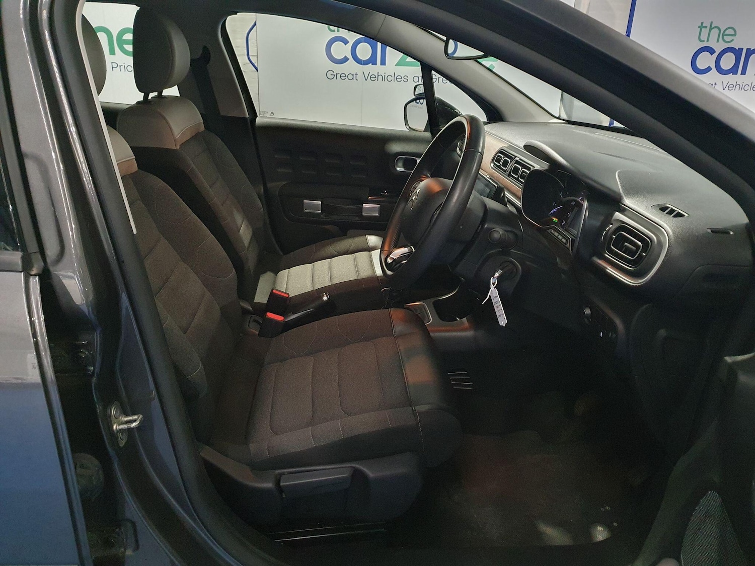 Used Citroen C3 2023 for sale - 76823474: Photo 9