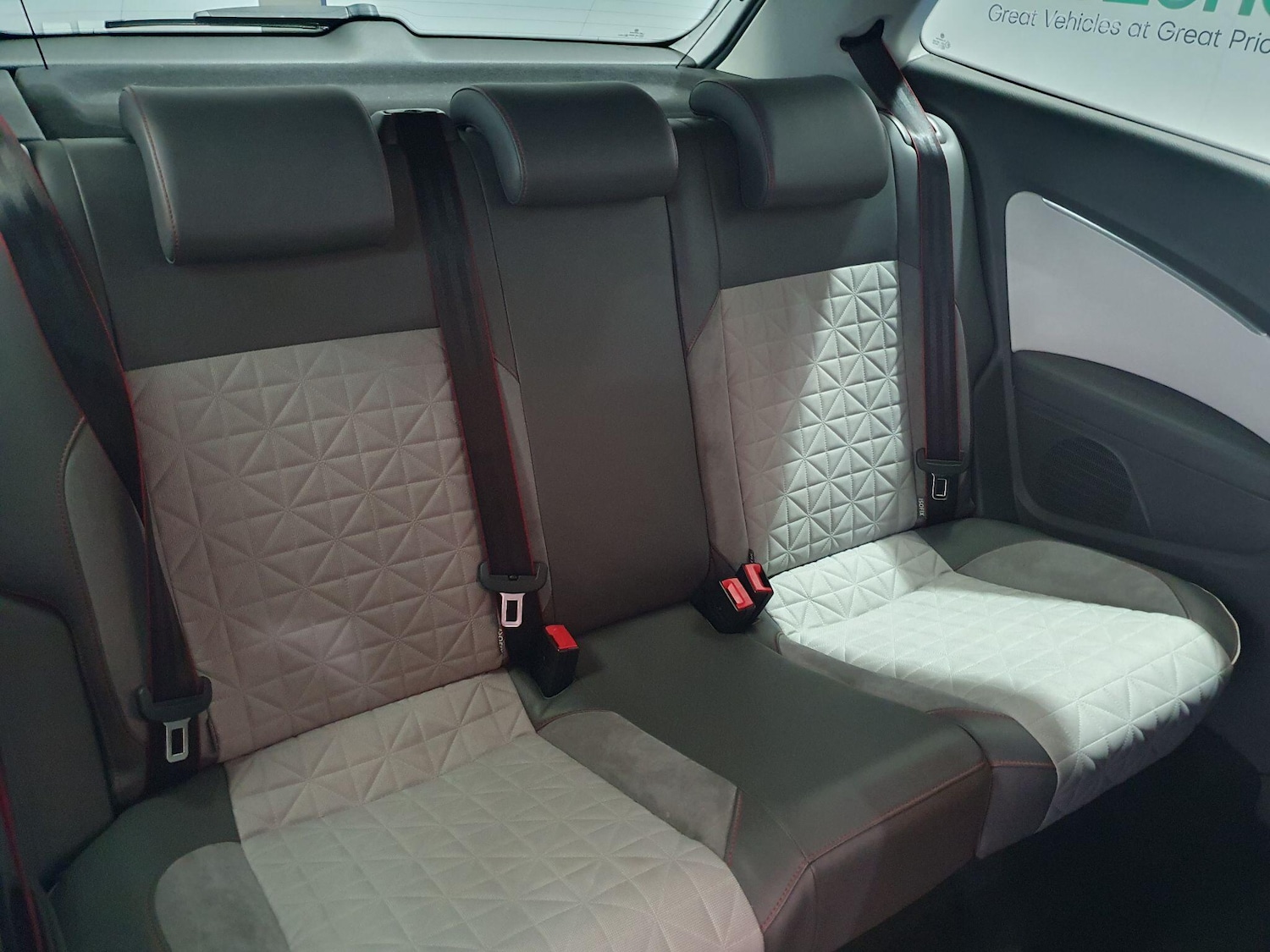 Used Volkswagen Polo 2016 for sale - 76399191: Photo 15