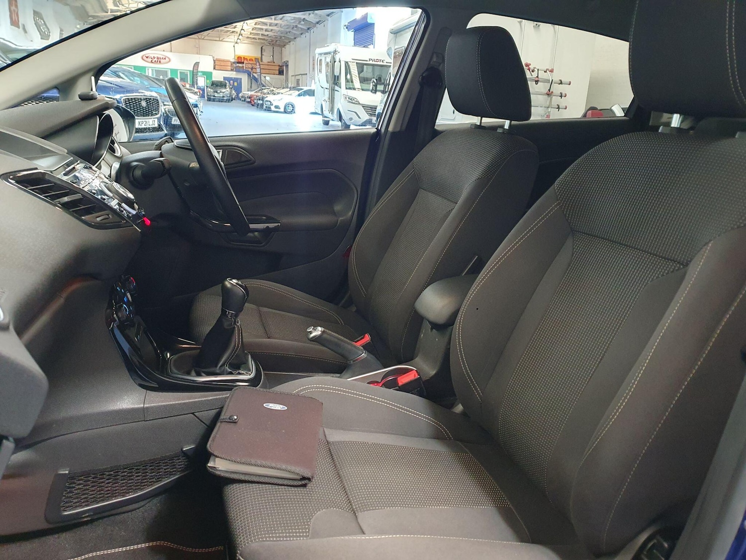 Used Ford Fiesta 2015 for sale - 78184495: Photo 16