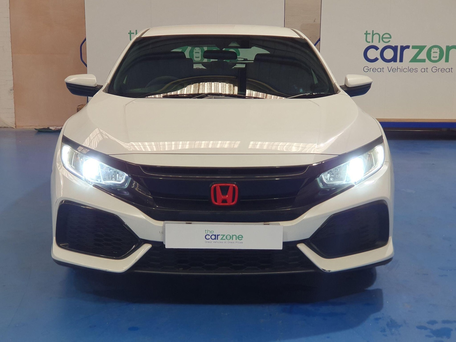Used Honda Civic 2017 for sale - 76002505: Photo 8