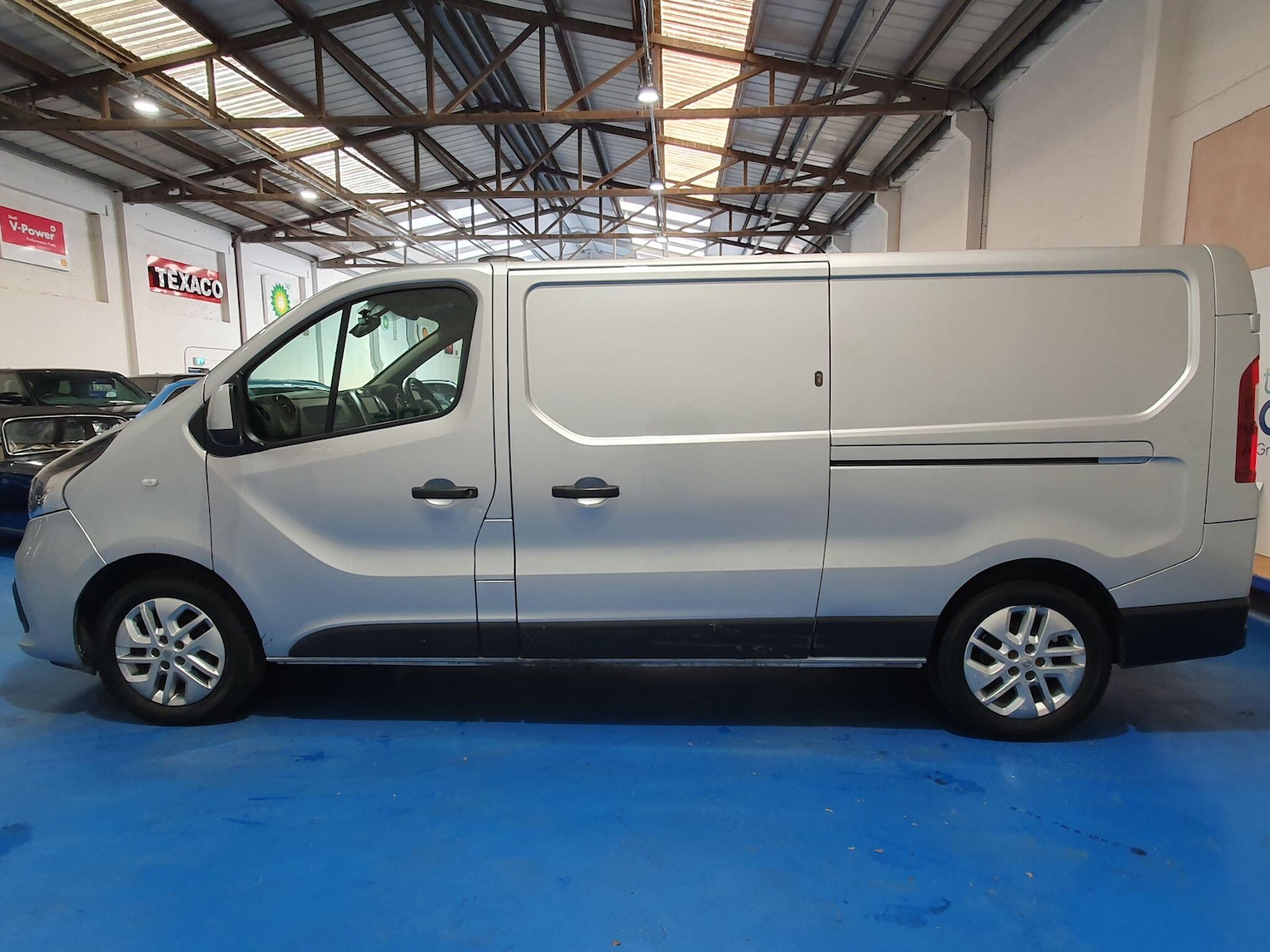 Used Renault Trafic 2018 for sale - 77993282: Photo 6