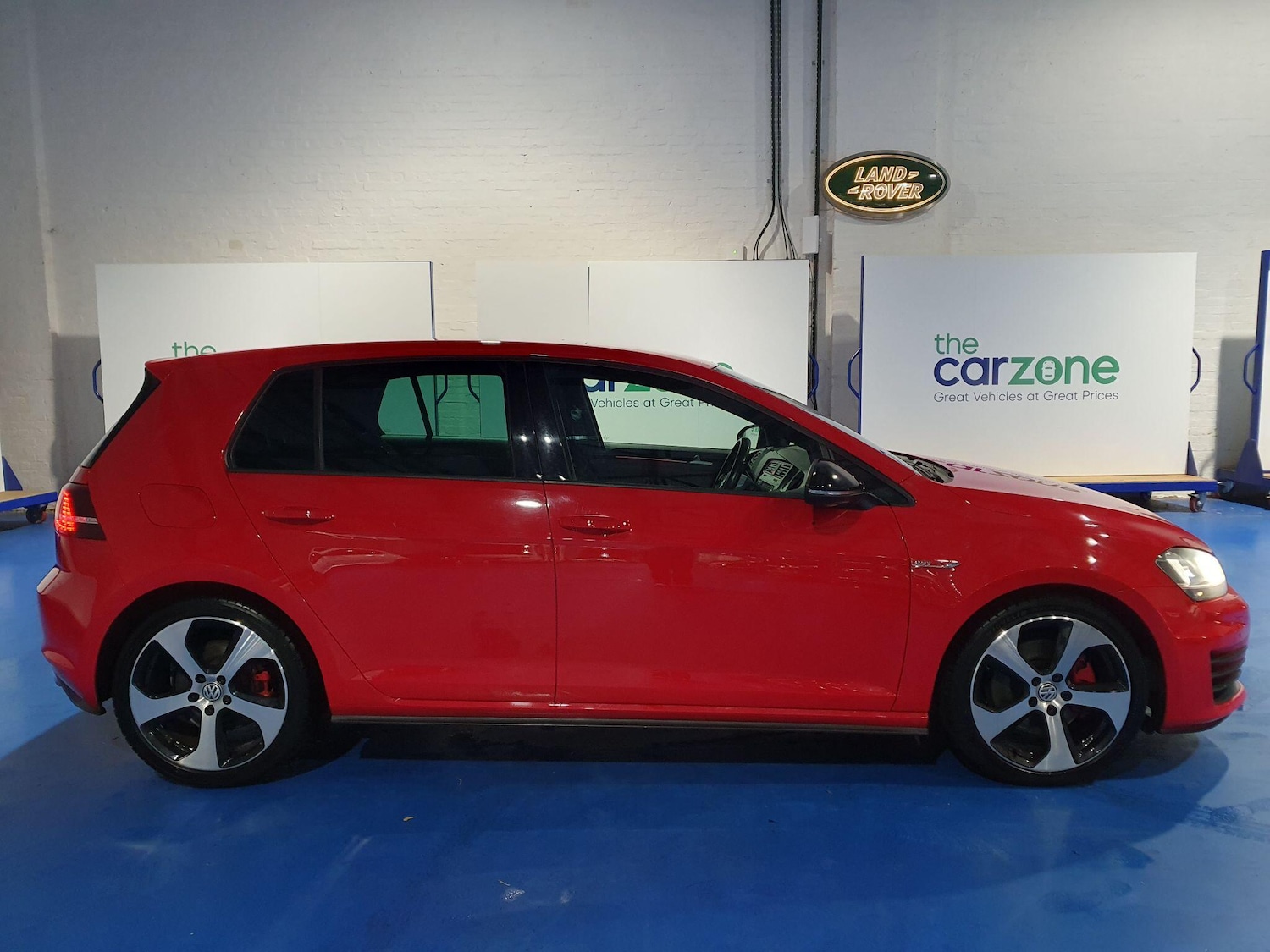 Used Volkswagen Golf 2014 for sale - 76499303: Photo 2