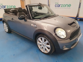 Used MINI Convertible 2009 for sale - 79236135: Photo