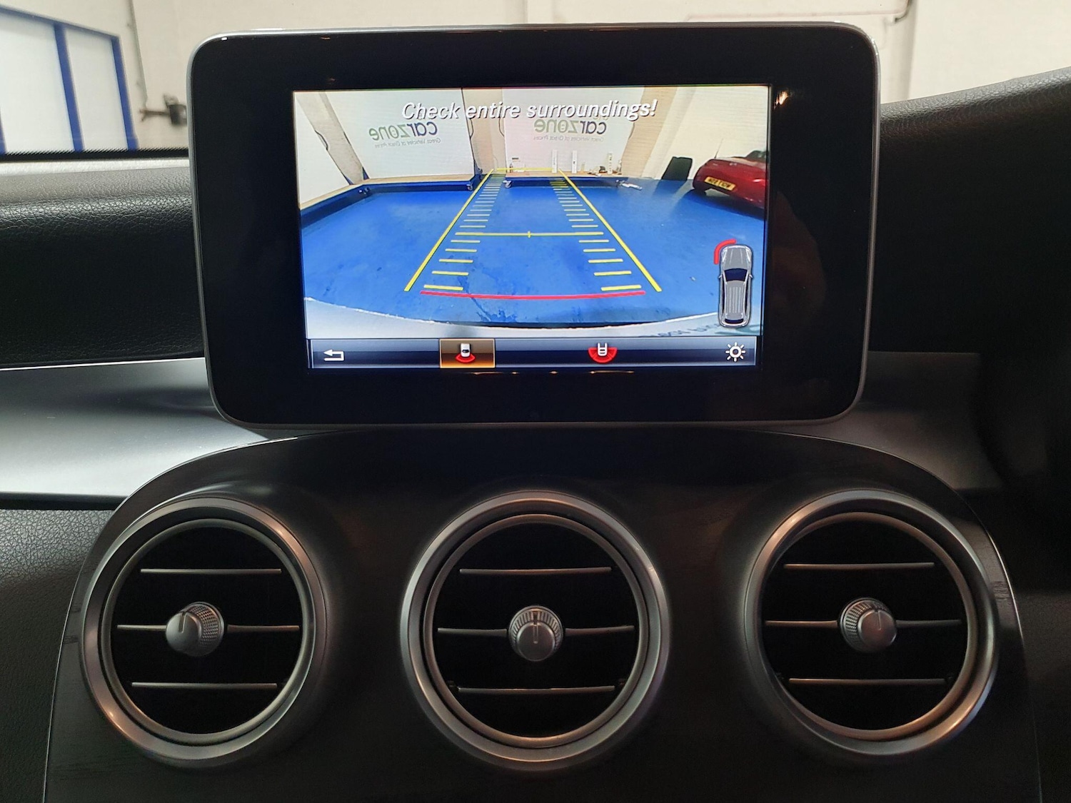 Used Mercedes-Benz GLC 2016 for sale - 77016042: Photo 11