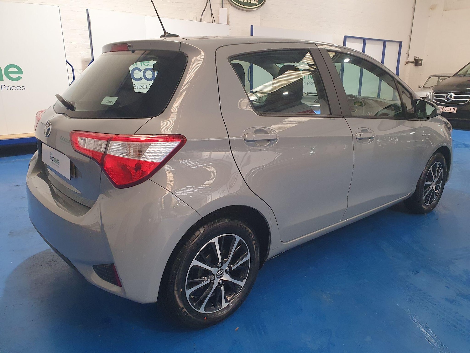 Used Toyota Yaris 2018 for sale - 76886590: Photo 3