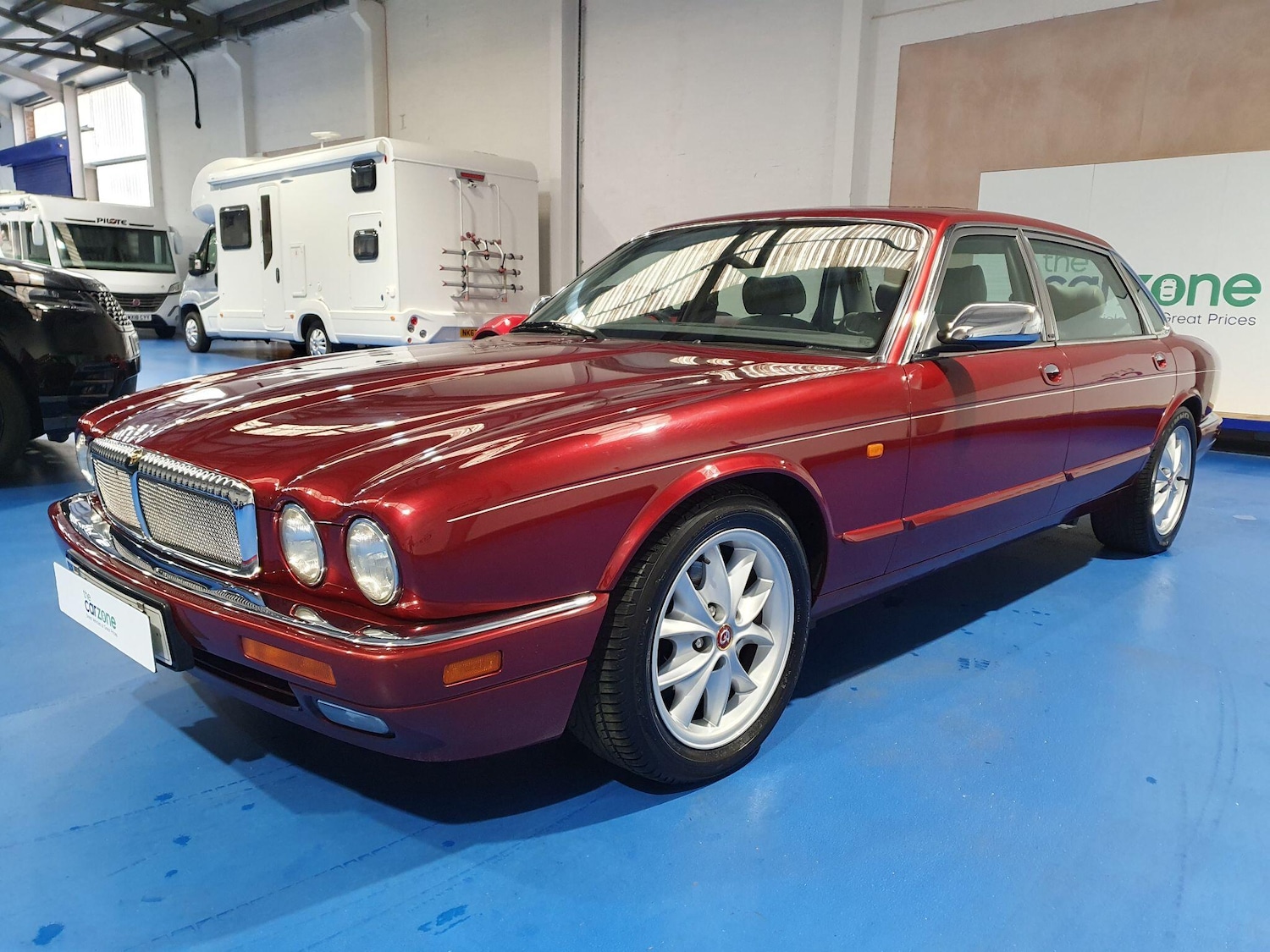 Used Jaguar XJ 2002 for sale - 77424588: Photo 13