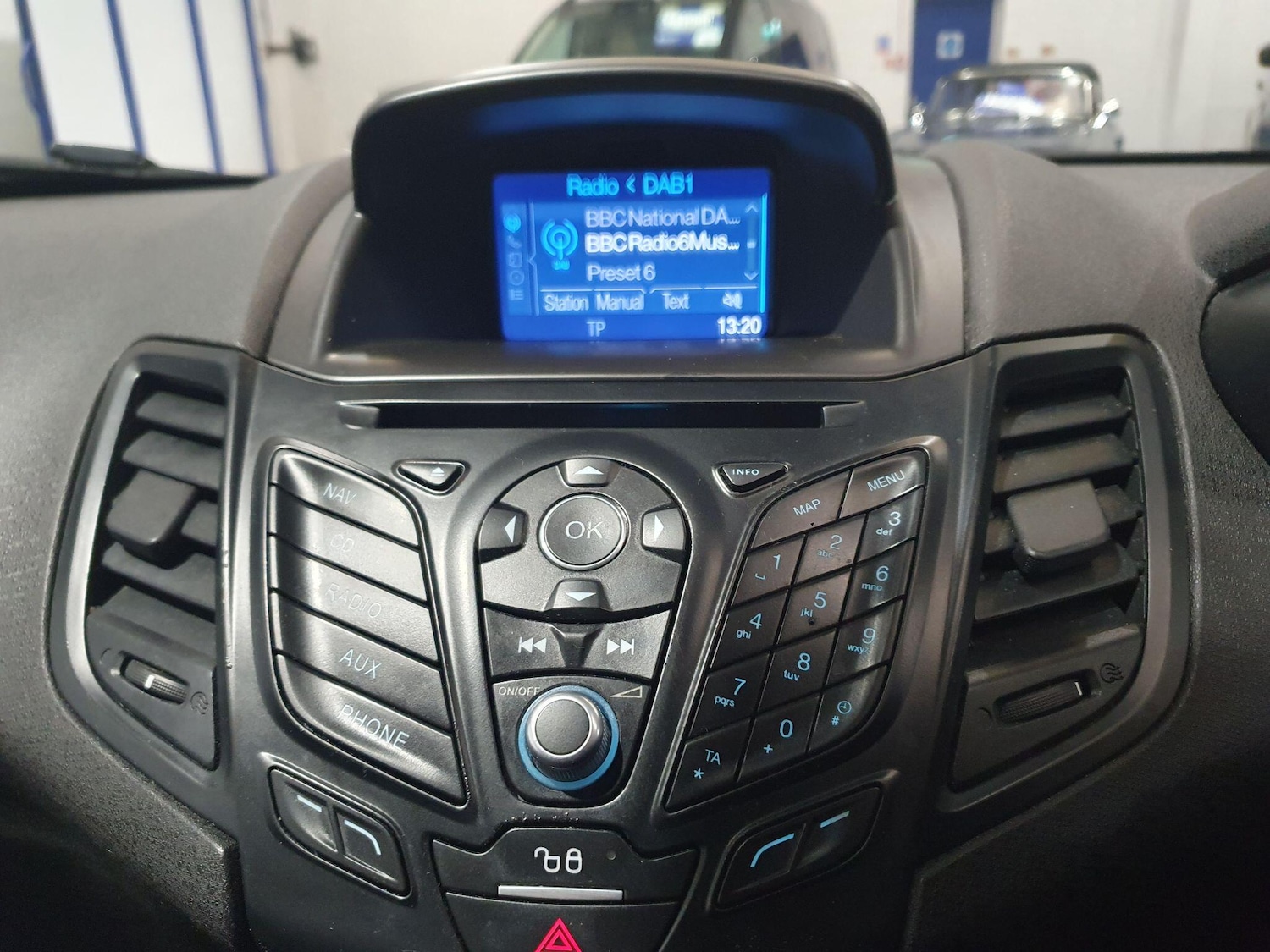 Used Ford Fiesta 2017 for sale - 77156452: Photo 12