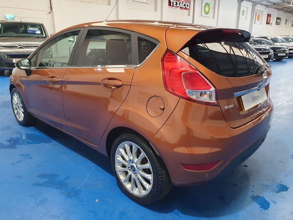 Used Ford Fiesta 2014 for sale - 76200361: Photo 5