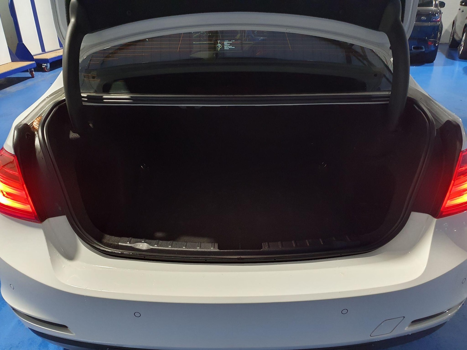 Used BMW 3 Series for sale - 76550499: Photo 14