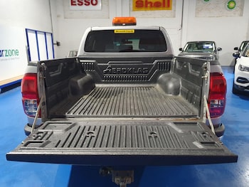 Used Toyota Hilux 2019 for sale - 78922311: Photo
