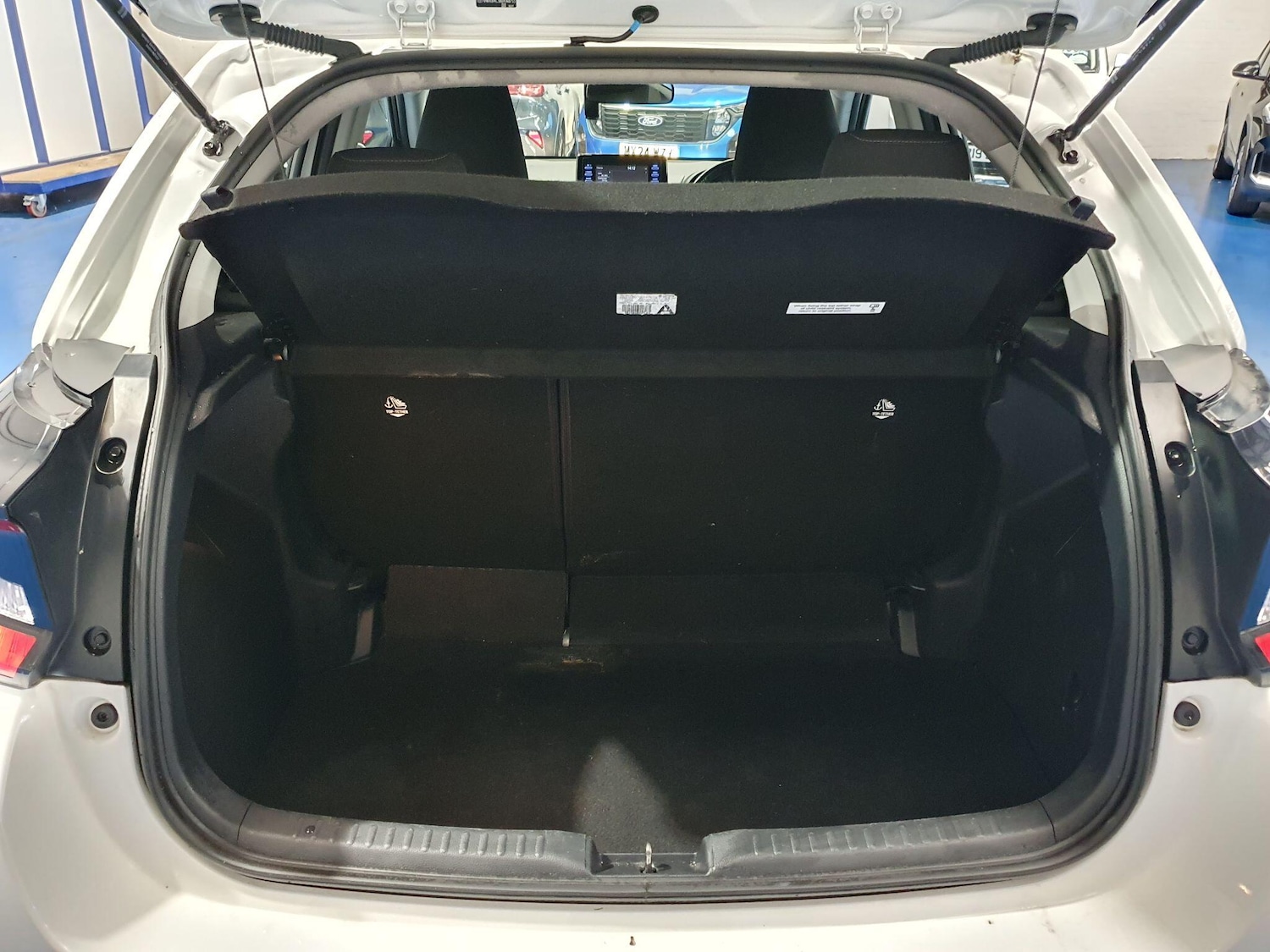 Used Toyota Yaris 2021 for sale - 76361386: Photo 14
