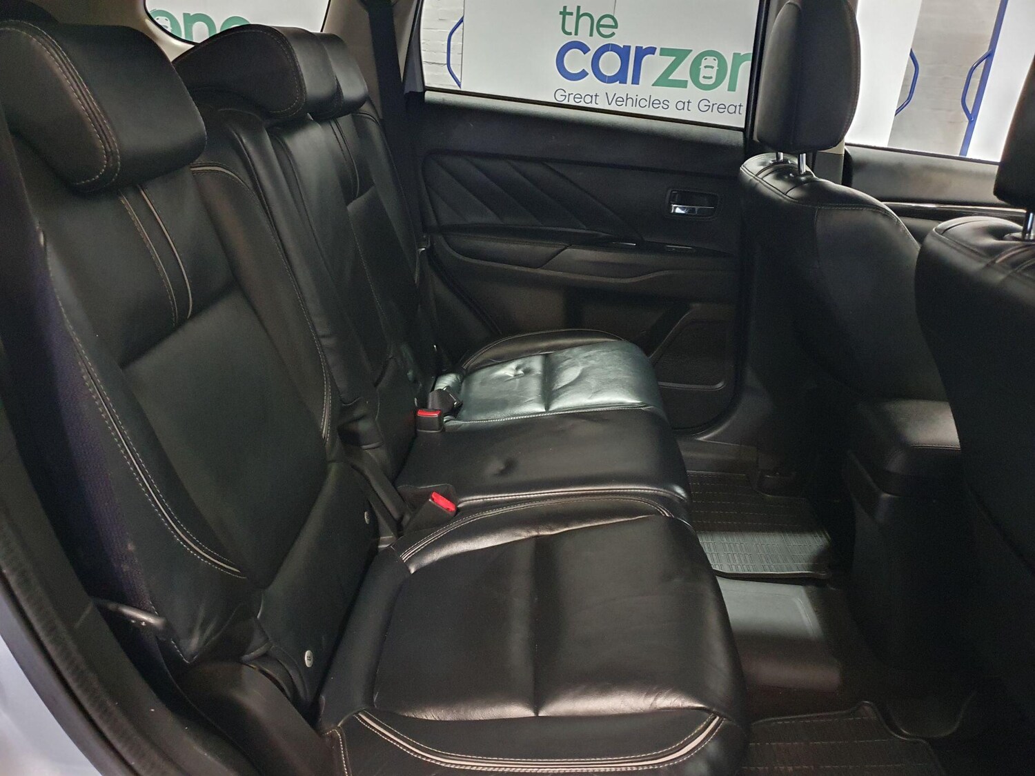 Used Mitsubishi Outlander 2017 for sale - 77573790: Photo 15