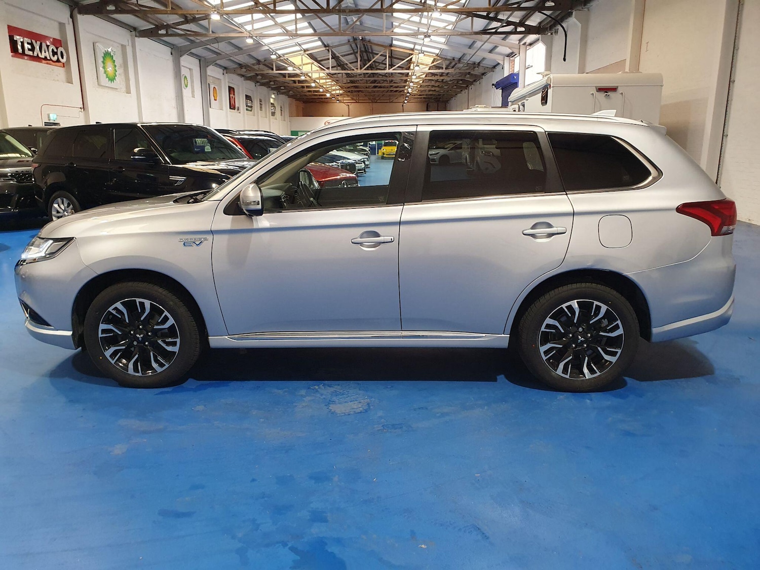 Used Mitsubishi Outlander 2017 for sale - 77573790: Photo 6