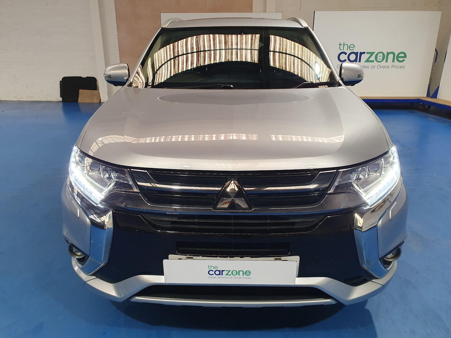 Used Mitsubishi Outlander 2017 for sale - 77573790: Photo 8