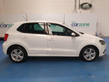 Used Volkswagen Polo 2016 for sale - 78416597: Photo